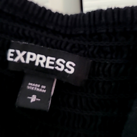 Express crop top - Picture 2 of 3